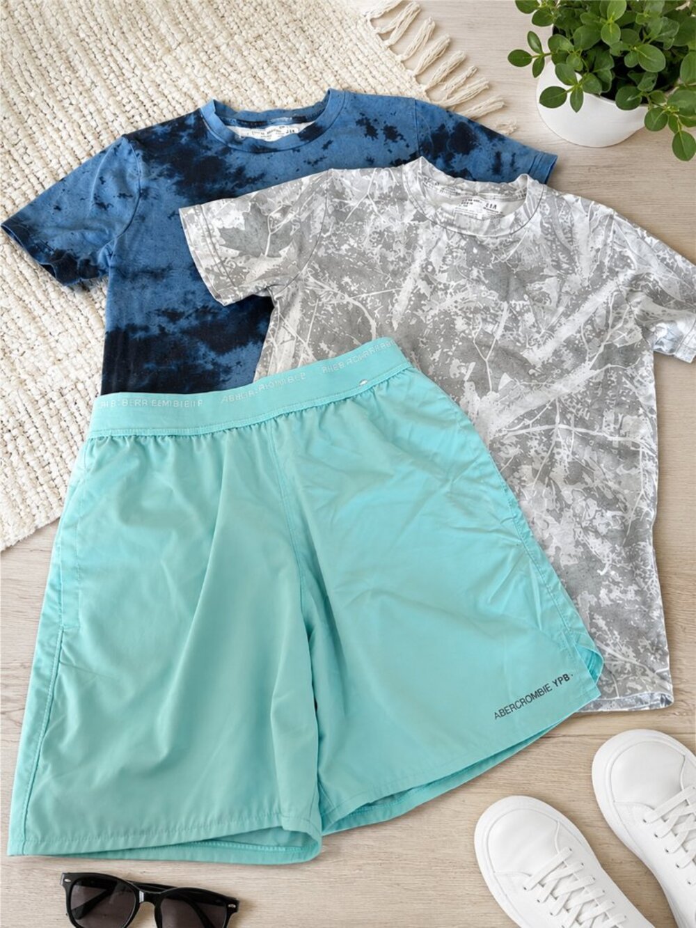 Abercrombie Kids YPB Athletic Bundle Size 7/8 Tie Dye Shirts Active Shorts Boys